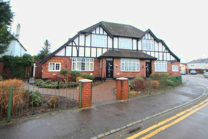 1 Bedroom Flat To Rent In Ford Street, High Wycombe, HP11