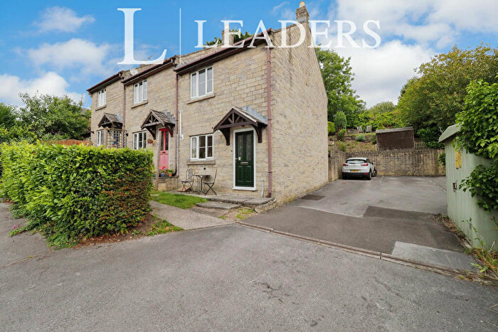 2 Bedroom Cottage To Rent In Weaver Close, Crich, DE4