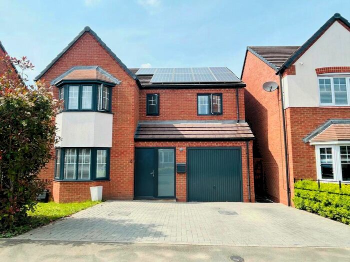 4 Bedroom Detached House For Sale In Chetwynd Drive, Grendon, Atherstone, Warwickshire, CV9