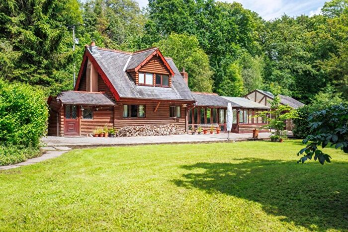 3 Bedroom Smallholding For Sale In Esgaroth Parc, Llantrisant, Pontyclun, CF72