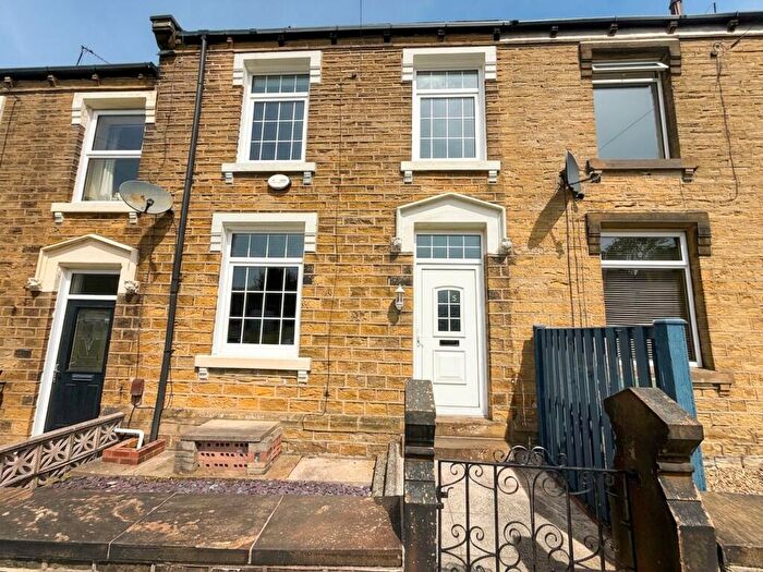 2 Bedroom Terraced House For Sale In Falcon Street, Huddersfield, HD4
