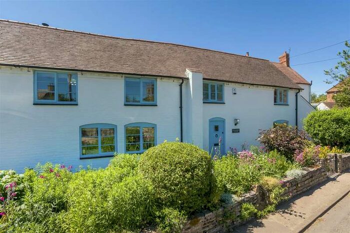 3 Bedroom Cottage For Sale In Main Street, Cleeve Prior, Evesham, WR11
