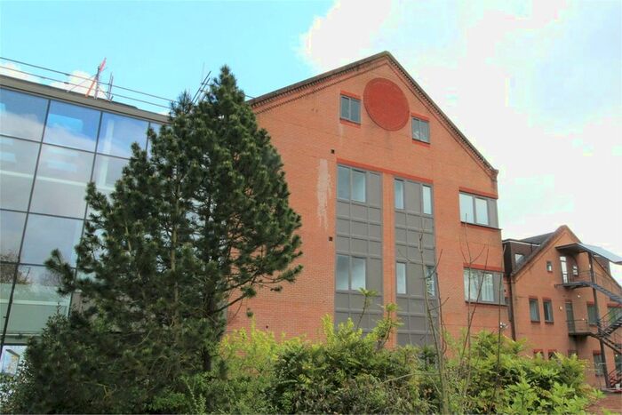 1 Bedroom Flat To Rent In Bartley Way, Hook, RG27