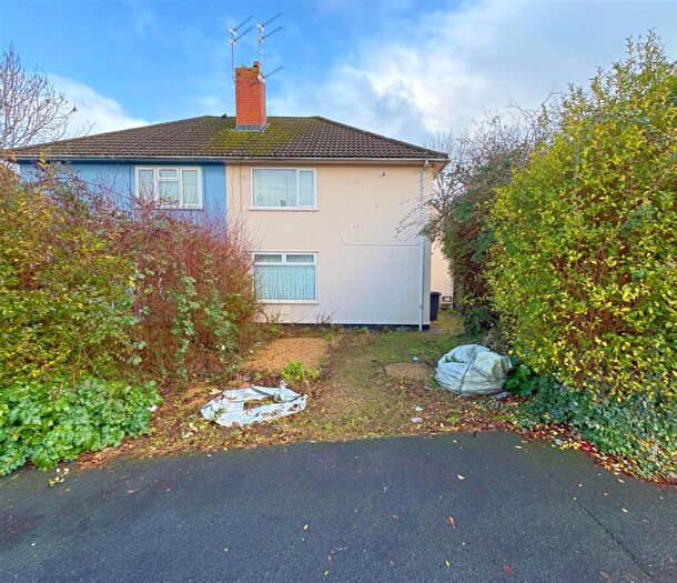 1 Bedroom Semi Detached House For Sale In Whittock Road, Bristol, BS14
