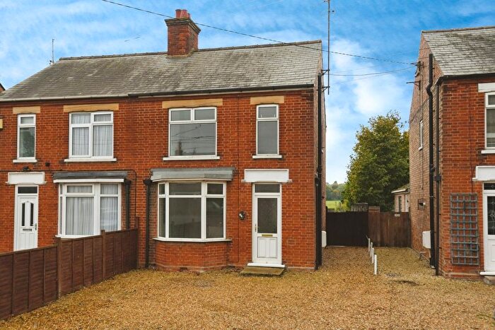 3 Bedroom Semi-Detached House For Sale In Sutton Road, Leverington, Wisbech, Cambs, PE13