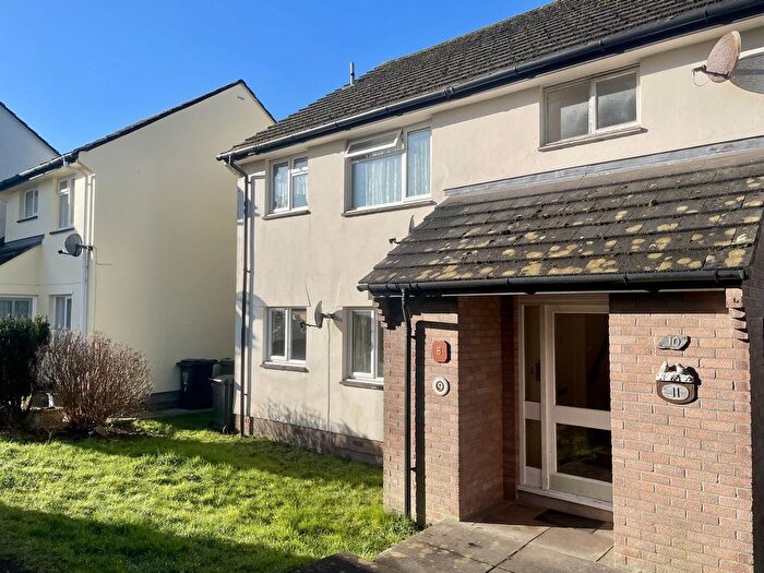 2 Bedroom Flat To Rent In Speedwell Close, Barnstaple, EX32