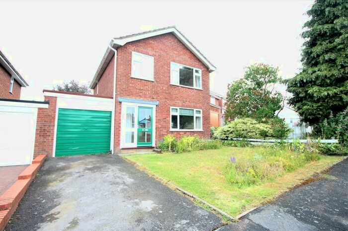 3 Bedroom Detached House For Sale In Farley Avenue, Harbury, Leamington Spa, CV33