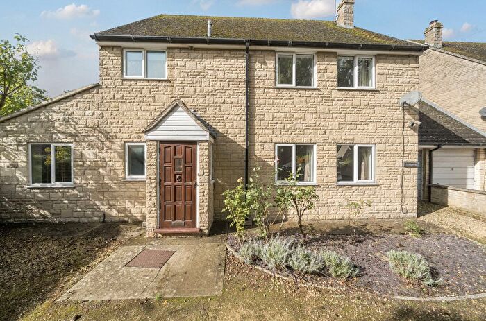 4 Bedroom Link Detached House For Sale In Littleworth Road, Littleworth, Faringdon, Oxfordshire, SN7