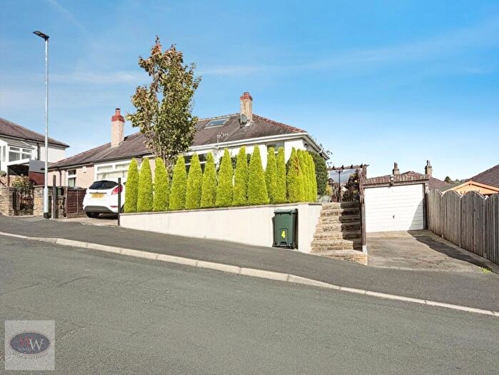 2 Bedroom Semi-Detached Bungalow For Sale In St. Aidans Road, Baildon, BD17