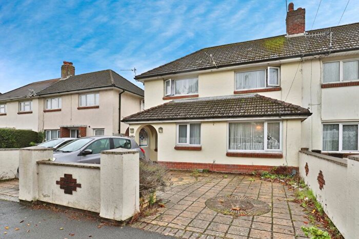 6 Bedroom Semi Detached House For Sale In Wallisdown Road, Wallisdown, Bournemouth, Dorset, BH12