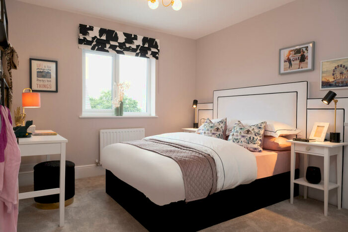 4 Bedroom Detached House For Sale In Bartons Road, Havant, PO9
