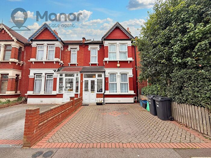 4 Bedroom Terraced House For Sale In Colombo Road, Ilford, IG1