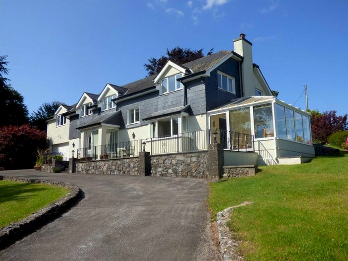 4 Bedroom Detached House For Sale In Green Lane, Ilsington, TQ13