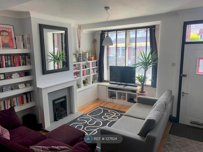 2 Bedroom Terraced House To Rent In Newboult Road, Cheadle, SK8