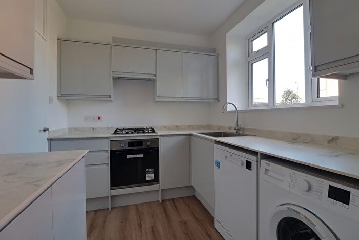 4 Bedroom Terraced House To Rent In Jebb Avenue, London, SW2