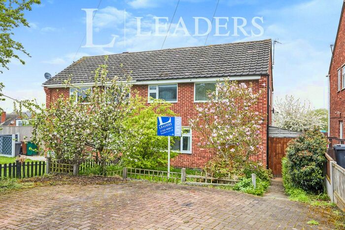 3 Bedroom Semi-Detached House To Rent In Hawthorn Crescent, Findern, Derby, DE65