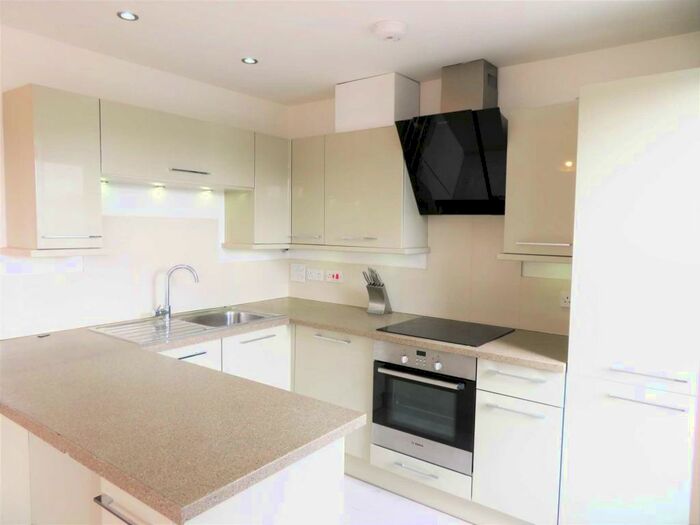 2 Bedroom Apartment To Rent In Whitstable Road, Canterbury, CT2