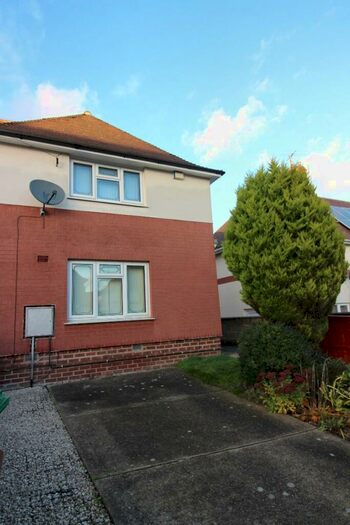 2 Bedroom End Of Terrace House To Rent In Aston Drive, Bulwell, Nottingham, NG6