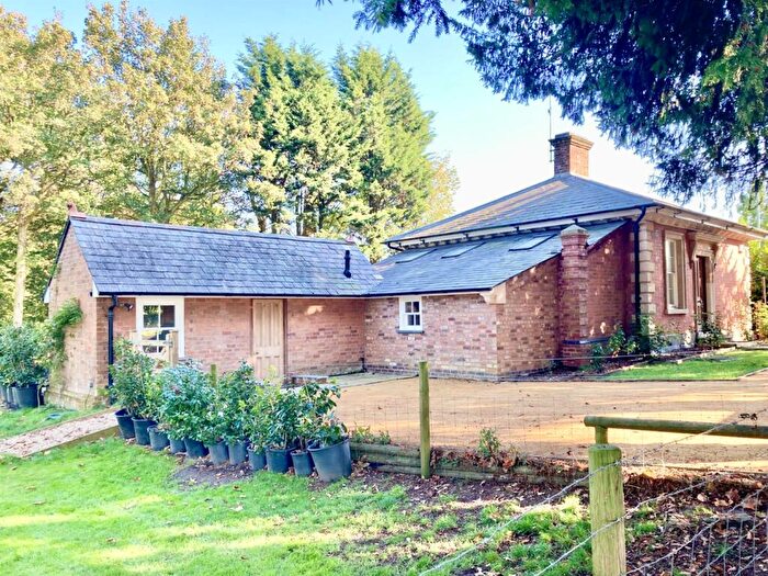 3 Bedroom Country House For Sale In Highnam, Gloucester, GL2