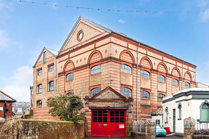 2 Bedroom Apartment For Sale In Seamoor Road, Bournemouth, Dorset, BH4