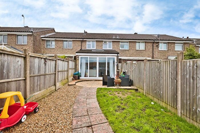 3 Bedroom Terraced House For Sale In Shaftgate Avenue, Shepton Mallet, BA4