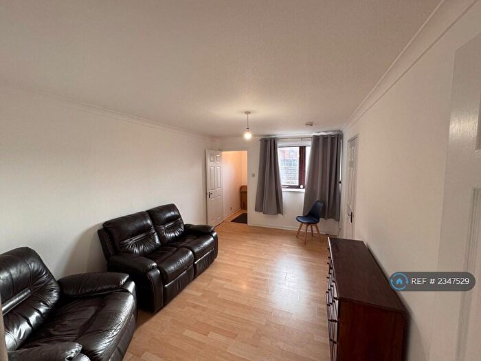 1 Bedroom Flat To Rent In Castle Street, Hull, HU1