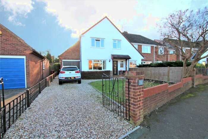 3 Bedroom Semi-Detached House To Rent In Brooksby Road, Tilehurst, Reading, Berkshire, RG31