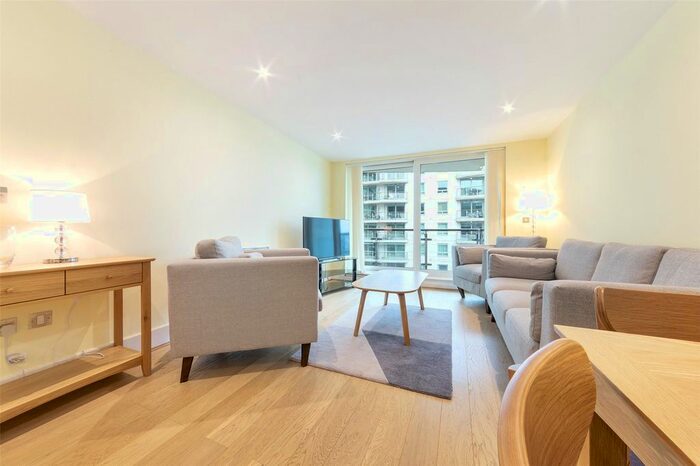 2 Bedroom Flat To Rent In Flagstaff House, St George Wharf, London, SW8