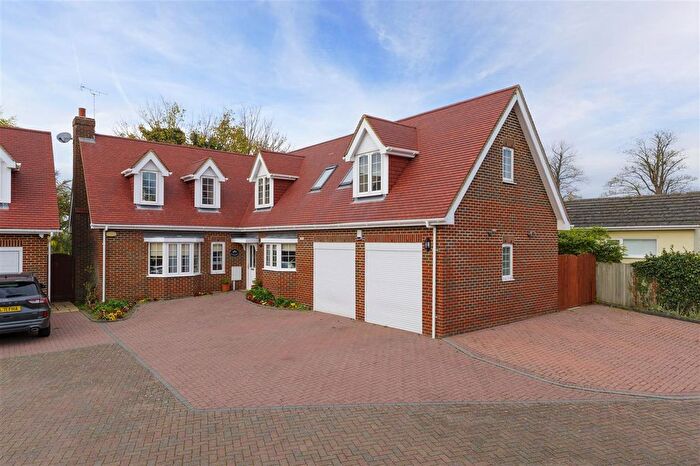 5 Bedroom Detached House For Sale In Lilycroft, Heathfield Road, Penenden Heath, ME14
