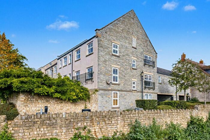 4 Bedroom Semi Detached House For Sale In Central Wells, BA5