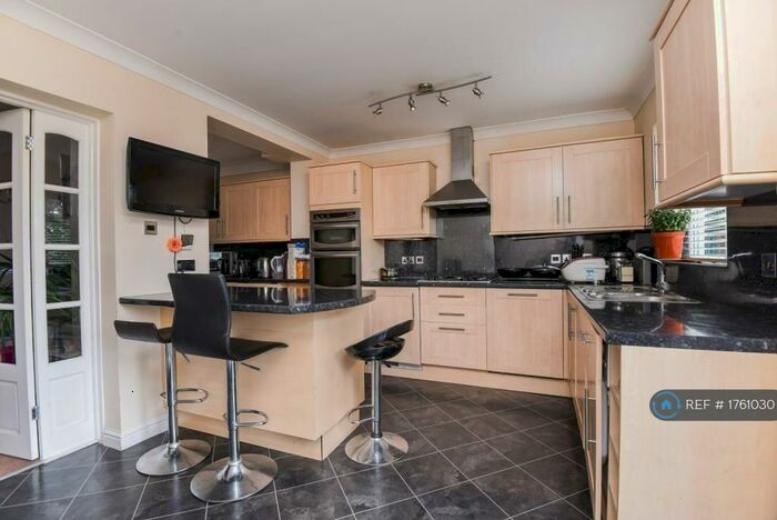 3 Bedroom End Of Terrace House To Rent In Anthony Road, Anthony Road, Welling, DA16