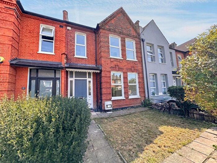 3 Bedroom Terraced House For Sale In Birkhall Road, London, SE6