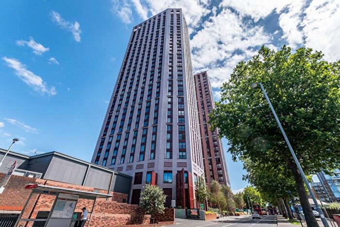 1 Bedroom Apartment To Rent In The Eades, Selborne Road London, E17