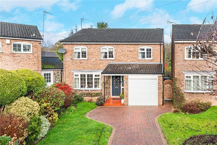 4 Bedroom Detached House For Sale In Tennyson Avenue, Harrogate, North Yorkshire, HG1