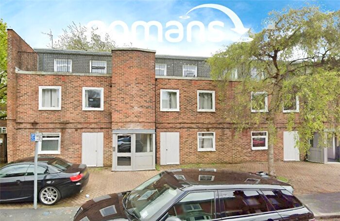 4 Bedroom Flat To Rent In Lower Brook Street, Winchester, SO23