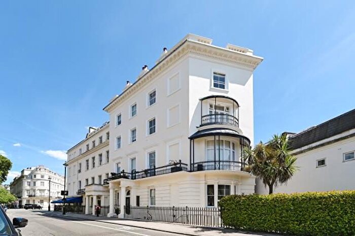 1 Bedroom Flat For Sale In Stanhope Terrace, London, W2