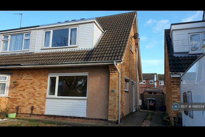 3 Bedroom Semi-Detached House To Rent In St. Augustines Close, Kettering, NN15