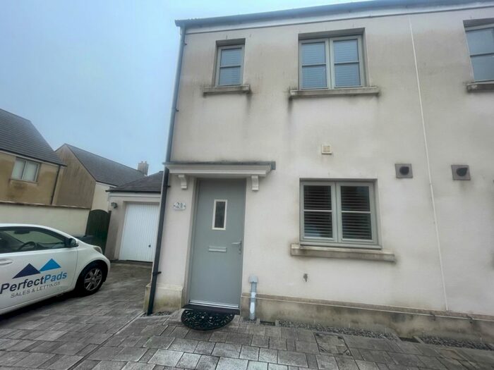 2 Bedroom Semi-Detached House To Rent In Lle Crymlyn, Llandarcy, Neath, West Glamorgan, SA10