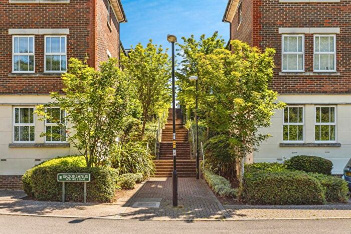 2 Bedroom Flat For Sale In Brooklands, Haywards Heath, RH16