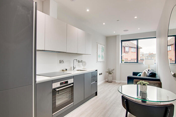 1 Bedroom Apartment To Rent In Finchampstead Road, Wokingham, Berkshire, RG40