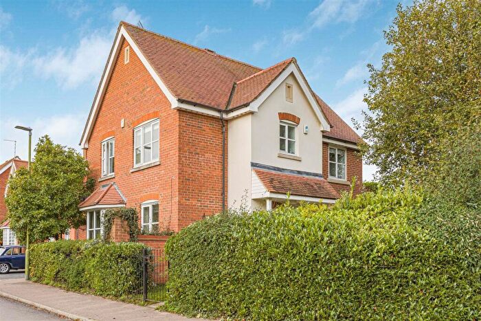 5 Bedroom Detached House For Sale In Windmill Way, Much Hadham, SG10
