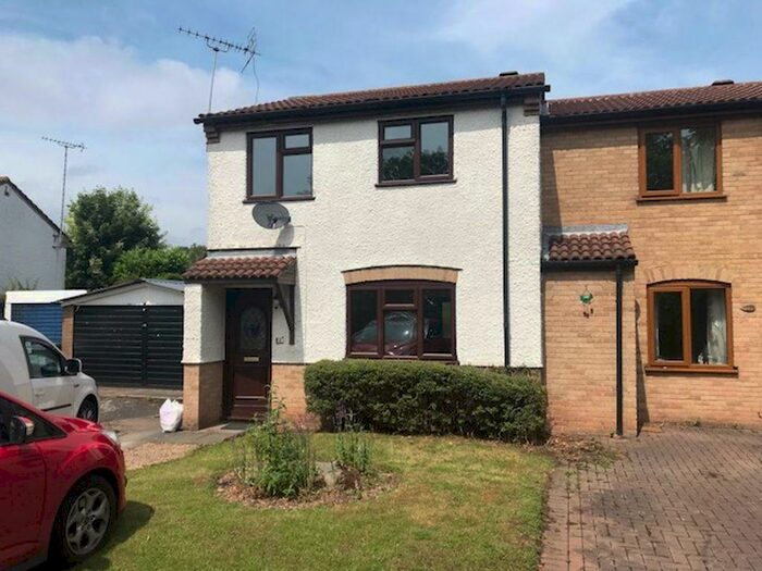 3 Bedroom House To Rent In Grafton Road, Stapenhill, Burton On Trent, DE15