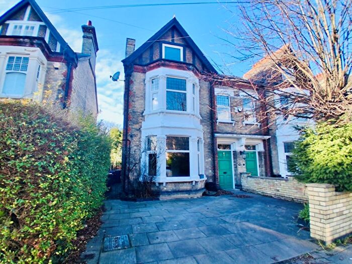 6 Bedroom Semi-Detached House To Rent In St. Barnabas Road, Cambridge, CB1