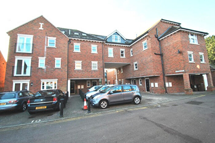 2 Bedroom Apartment To Rent In Wallace Court, Hitchin, SG5