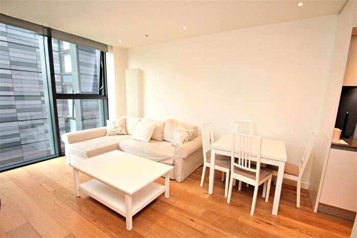 1 Bedroom Apartment To Rent In Simpson Loan, Quartermile, Edinburgh, EH3