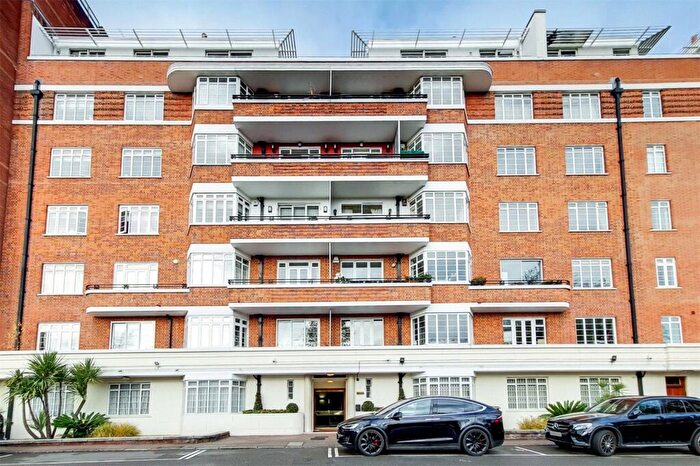 2 Bedroom Flat For Sale In St. James Close, St Johns Wood, London, NW8