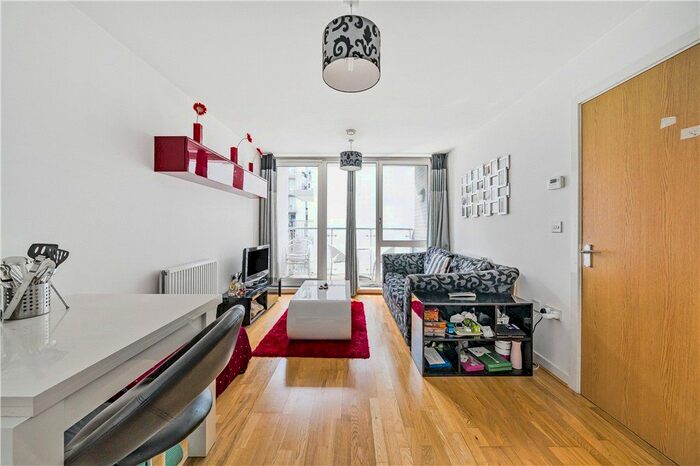 1 Bedroom Flat To Rent In Clayponds Lane, Brentford, TW8