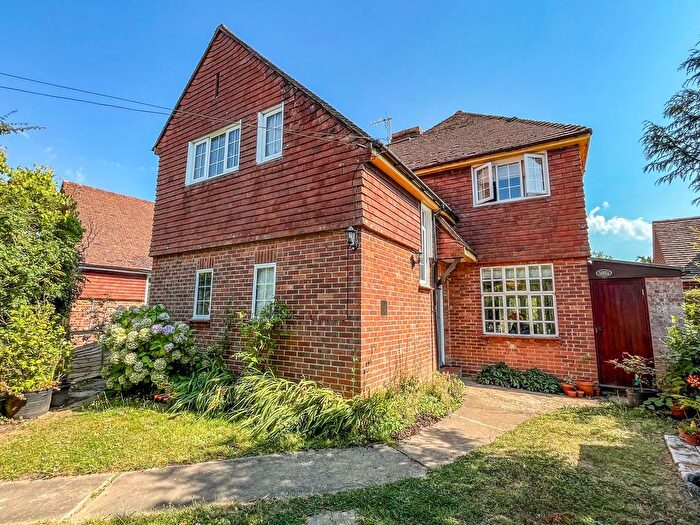 4 Bedroom Detached House For Sale In Marley Lane, Battle, TN33