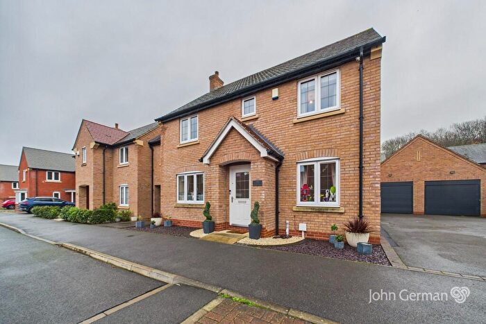 4 Bedroom Link Detached House For Sale In Alan Turing Road, Loughborough, LE11