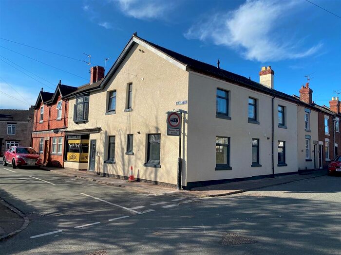1 Bedroom Flat To Rent In Albert Street, Stone, ST15